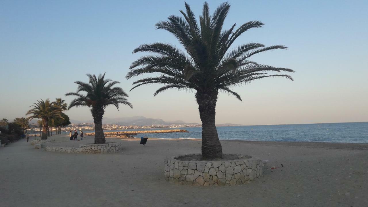 Apartamento Acquamarina Villeneuve-Loubet Exterior foto