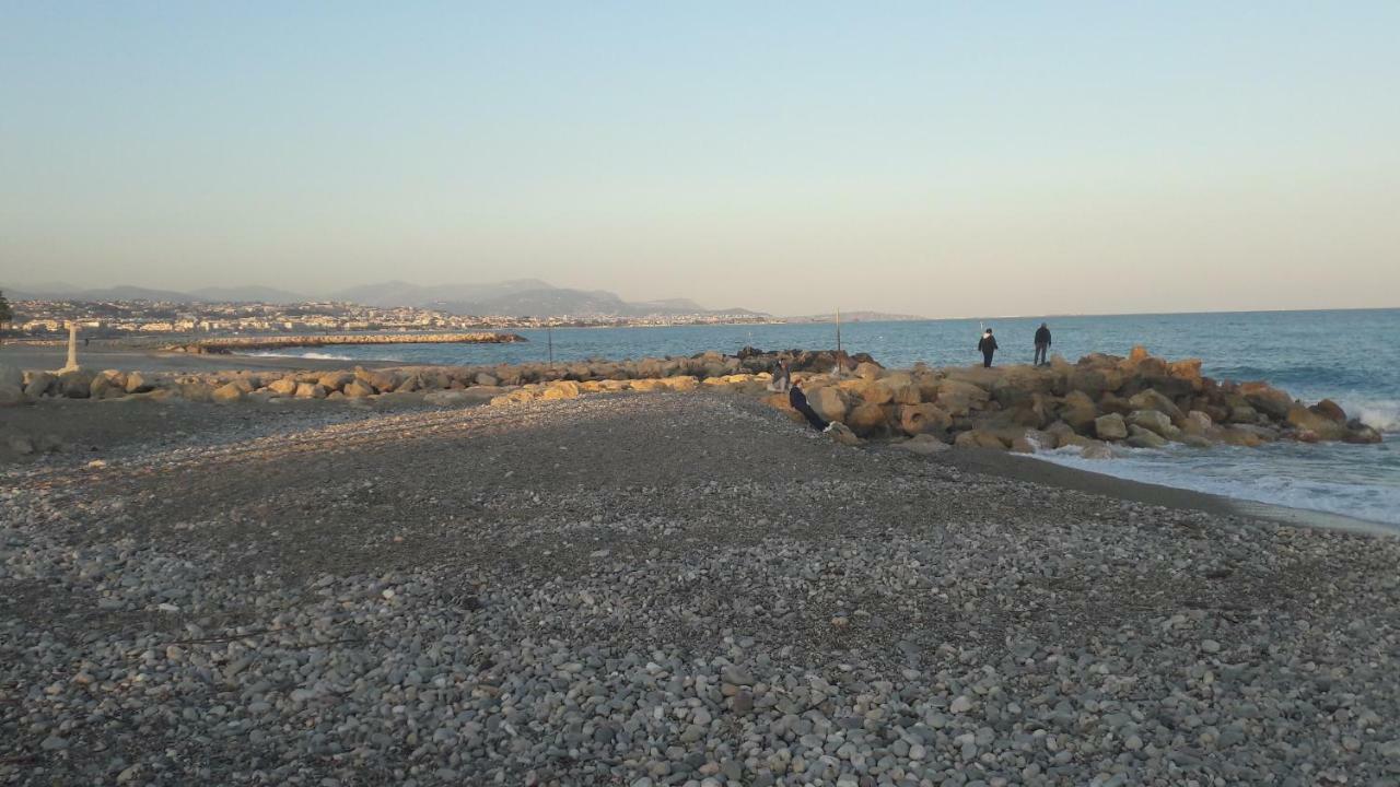 Apartamento Acquamarina Villeneuve-Loubet Exterior foto